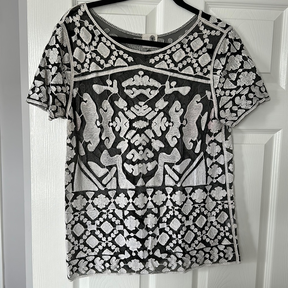 Everleigh Anthropologie top